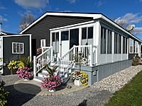 Site #1007- Waterfront-2016 Northlander Escape-Pebble Beach