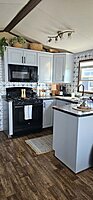 PRICE REDUCED!--WATERFRONT-Site 1025- 2016 Northlander Escape, 2 bed, Pebble Beach