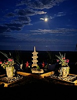 WATERFRONT! NEW LISTING!!  Site #1025- 2016 Northlander Escape, 2 bed, Pebble Beach