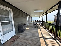Site #1037-WATERFRONT-2016 Northlander  EscapE- 2 bed