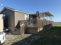 NEW LISTING!!! SITE #1039-WATERFRONT-2016 NORTHLANDER ESCAPE-14'x42'-2 BED NEW LISTING!!! SITE #1039-WATERFRONT-2016 NORTHLANDER ESCAPE-14'x42'-2 BED
