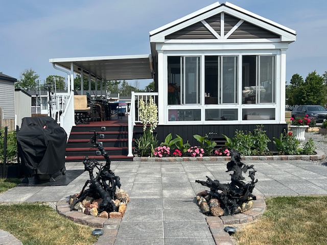 Site #1053- 2016 Pebble Beach Escape 46CK - 2 Bed- Waterfront, Pebble Beach Site #1053- 2016 Pebble Beach Escape 46CK - 2 Bed- Waterfront, Pebble Beach