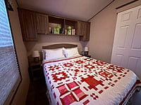 SITE #1059-NORTHLANDER ESCAPE-14'X42'-PEBBLE BEACH-2 BED SITE #1059-NORTHLANDER ESCAPE-14'X42'-PEBBLE BEACH-2 BED