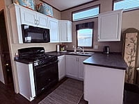 SITE #1059-NORTHLANDER ESCAPE-14'X42'-PEBBLE BEACH-2 BED SITE #1059-NORTHLANDER ESCAPE-14'X42'-PEBBLE BEACH-2 BED