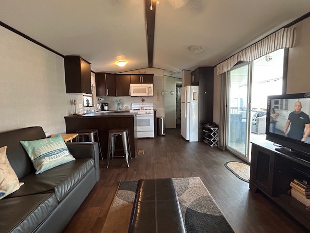 Site # 1110 - 2017 Pebble Beach Northlander Reflection-3 bed-Beach view
