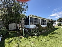 NEW LISTING! SITE #121-2010 NORTHLANDER ESCAPE, 12'X38', 2 BED- MAIN PARK NEW LISTING! SITE #121-2010 NORTHLANDER ESCAPE, 12'X38', 2 BED- MAIN PARK