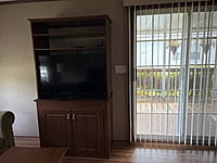 NEW LISTING! SITE #121-2010 NORTHLANDER ESCAPE, 12'X38', 2 BED- MAIN PARK NEW LISTING! SITE #121-2010 NORTHLANDER ESCAPE, 12'X38', 2 BED- MAIN PARK