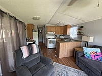 NEW LISTING!!!  SITE #122- 2007 NORTHLANDER ESCAPE-2 BED-MAIN PARK, 12'x34'
