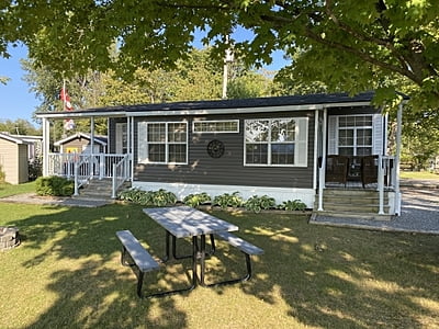 Site #9- Main Park-2013 Northlander Escape 40CK