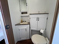 2014 Innsbruck by Gulfstream Trailer- 8'x40', 2 bed, 2 bath-Main Park 2014 Innsbruck by Gulfstream Trailer- 8'x40', 2 bed, 2 bath-Main Park