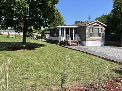 Site #493-2014 Northlander Escape 42CK - Limestone South