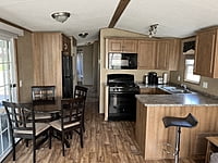 Site #493-2014 Northlander Escape 42CK - Limestone South