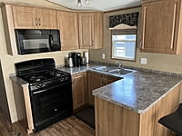 Site #493-2014 Northlander Escape 42CK - Limestone South