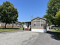 Site #493-2014 Northlander Escape 42CK - Limestone South