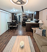Site #220--2013 Northlander Reflection-2 bed-Main Park