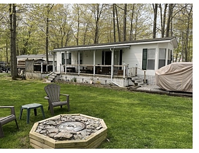 Site #219, Main Park- 2001 Northlander Classic -2 bed-Main Park