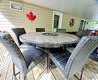 Site #220--2013 Northlander Reflection-2 bed-Main Park
