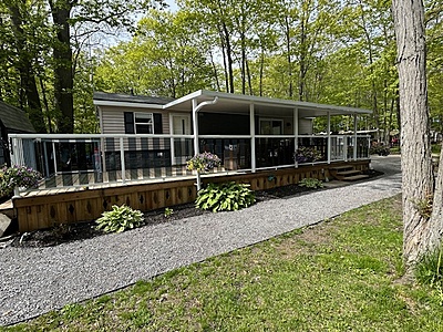 Site #221- 2007 Northlander Escape- 2 bed-Main Park