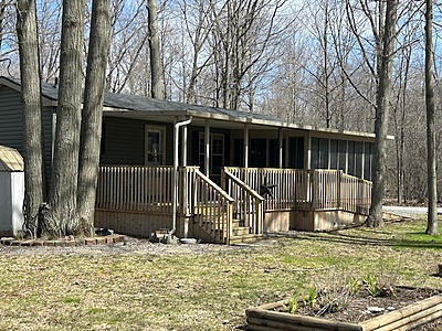 Site #227- 2018 Northlander Escape 39CK - Main Park