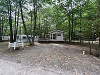 Site #230- 2004 Northlander Cottager 40FK - Main Park Site #230- 2004 Northlander Cottager 40FK - Main Park