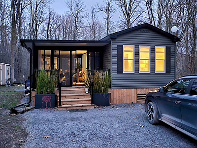 NEW LISTING-MAIN PARK!  Site #249- 2022 Northlander Reflection,12' X 38', 2 bedroom,