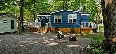 Site #251- 2023 Northlander Reflection-1 1/2 wide-2 bed Main Park