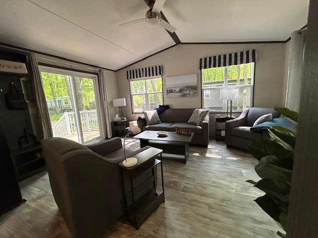 Amazing Opportunity! Site #251- 2023 Northlander Reflection, 2 bed, quad bunks, Main Park Amazing Opportunity! Site #251- 2023 Northlander Reflection, 2 bed, quad bunks, Main Park