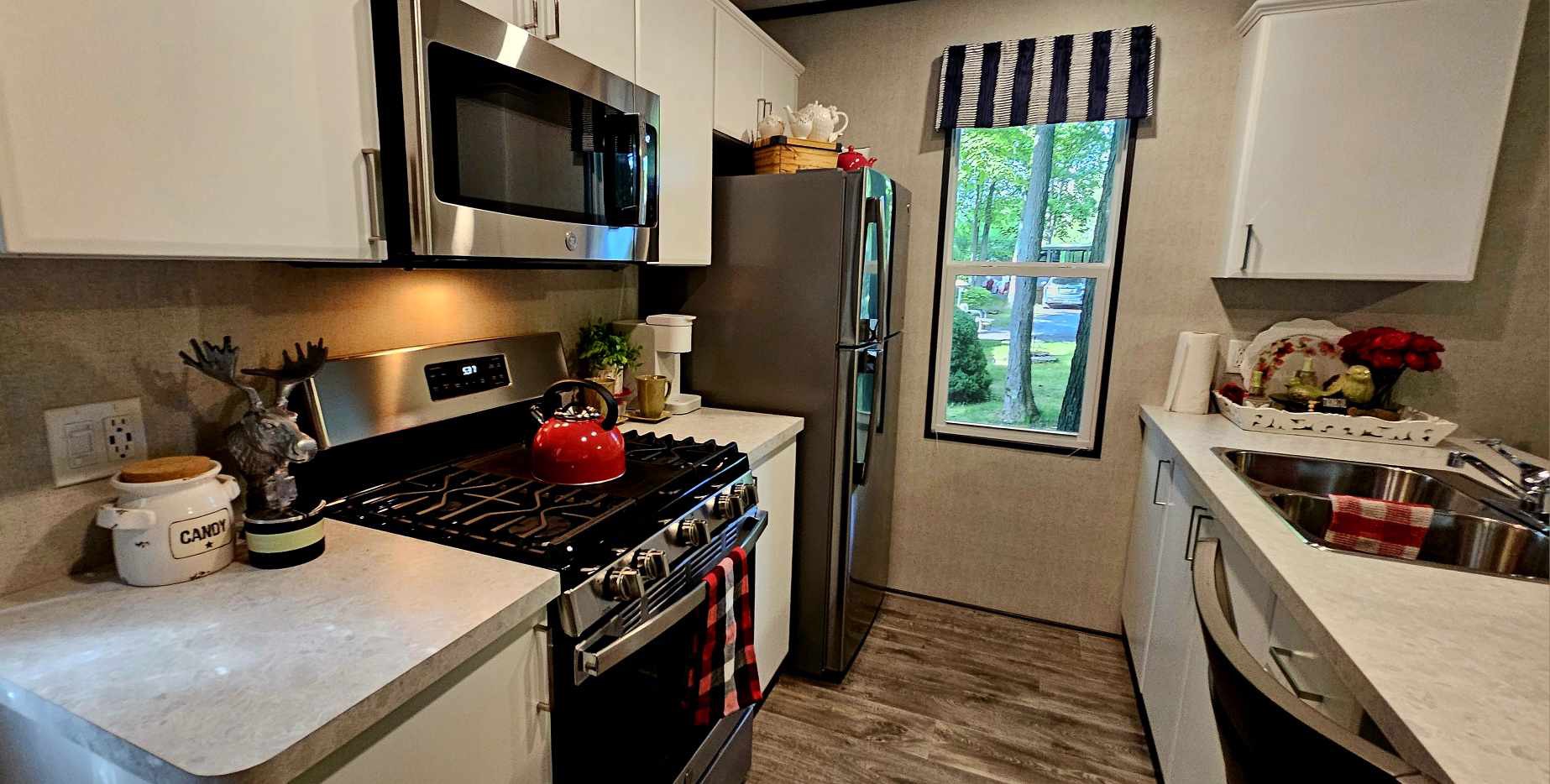 Site #251-2023 Northlander Reflection- 2 bed, quad bunks Site #251-2023 Northlander Reflection- 2 bed, quad bunks