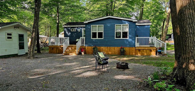 Site #251-2023 Northlander Reflection- 2 bed, quad bunks Site #251-2023 Northlander Reflection- 2 bed, quad bunks
