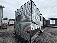 2014 Innsbruck by Gulfstream-8'X36'-Sales Lot-2 bed