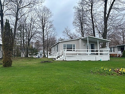Site #408-Extended Season-PICTURES COMING!!!2005 Northlander Meadowbrook- Limestone North
