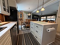 EXTENDED SEASON Site #449- 2010 Northlander Meadowbrook, 2 bed +office,