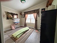 EXTENDED SEASON Site #449- 2010 Northlander Meadowbrook, 2 bed +office,