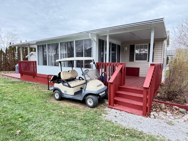 Site #541- 2011 Northlander Escape- 1 Bed + Den- Limestone Acres South