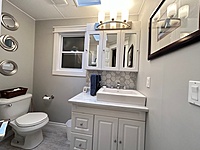 Site 411B- 2007 Northlander Meadowbrook-42'X24'- Limestone North Extended Season