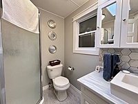 Site 411B- 2007 Northlander Meadowbrook-42'X24'- Limestone North Extended Season