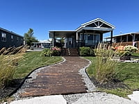 Site #1061- 2016 Pebble Beach Escape 52CK -Water Front