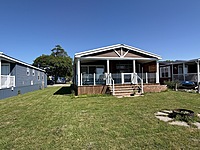 NEW PRICE!!!  Site #1045-WATERFRONT-2016 Northlander Escape-1 1/2 wide-3 bed-Pebble Beach
