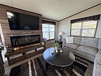 NEW PRICE!!!  Site #1045-WATERFRONT-2016 Northlander Escape-1 1/2 wide-3 bed-Pebble Beach