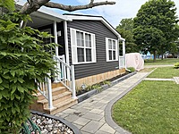 Site #49- 2014 NORTHLANDER ESCAPE, 1 1/2 WIDE, 2 BED- MAIN PARK
