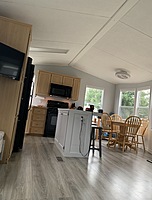 2004 Northlander Classic-Site #83-2 bed-14'X39'-Main Park