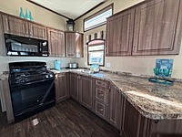 SITE #1079-NEW LISTING-2016 NORTHLANDER ESCAPE-12'x52'-WATERFRONT-PEBBLE BEACH-2 BED, QUAD BUNKS