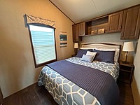 SITE #1079-NEW LISTING-2016 NORTHLANDER ESCAPE-12'x52'-WATERFRONT-PEBBLE BEACH-2 BED, QUAD BUNKS