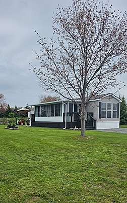 Site #569- 2007 Northlander Escape- 2 bed-12' X 34'- Limestone Acres South